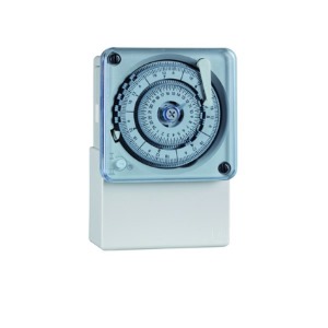 Legrand MaxiRex QW,analogeWochenschaltuhr m.Gangreser. f Fronttafel,1Kanal,230V5 Legrand MaxiRex QW,analogeWochenschaltuhr m.Gangreser. f Fronttafel,1Kanal,230V5