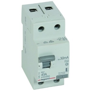 RX3 Fehlerstromschutzschalter 40A, 2-polig, 30mA, Typ A, 230VAC, 2TE