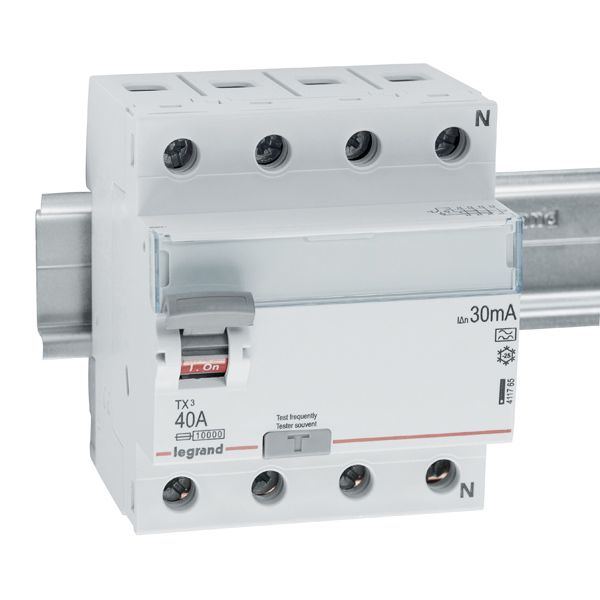 Legrand TX3 Fehlerstromschutzschalter 40A, 4-polig, 30mA, Typ A, 400VAC, 4TE