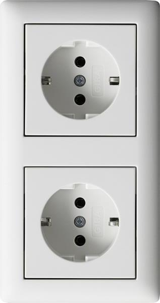 Gira SCHUKO-Steckdose 2f verdr. + Rahmen Gira Standard 55 Reinweiß m