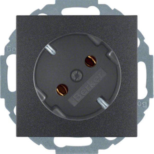 Berker Steckdose SCHUKO 45° S.1/B.x anthrazit