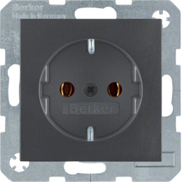 Berker Steckdose SCHUKO S.1/B.3/B.7 anthrazit, matt