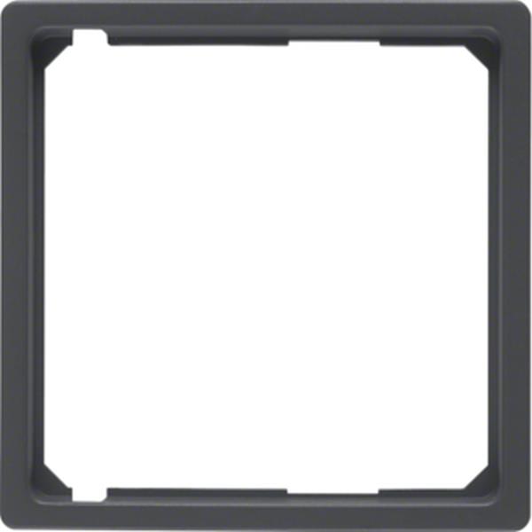 Berker Zwischenring für Zentralplatte Q.x an