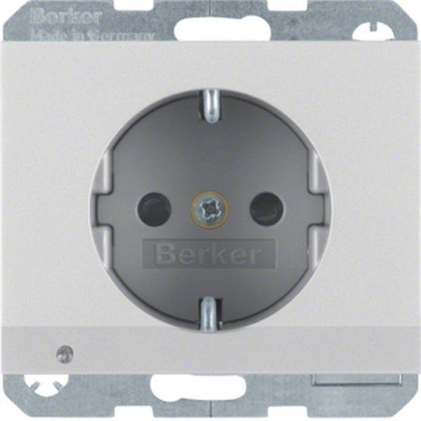 Berker Steckdose SCHUKO m LED-OL erh.BS K.5 Alu Berker Steckdose SCHUKO m LED-OL erh.BS K.5 Alu