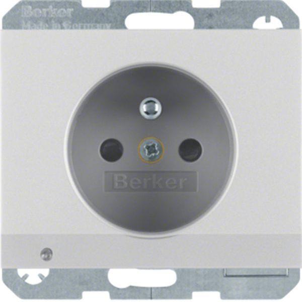 Berker Steckdose m SK-Stift LED erh. BS K.5 Alu Berker Steckdose m SK-Stift LED erh. BS K.5 Alu