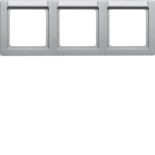 Berker Rahmen 3fach waag mit BF Q1 Alu Lack Berker Rahmen 3fach waag mit BF Q1 Alu Lack