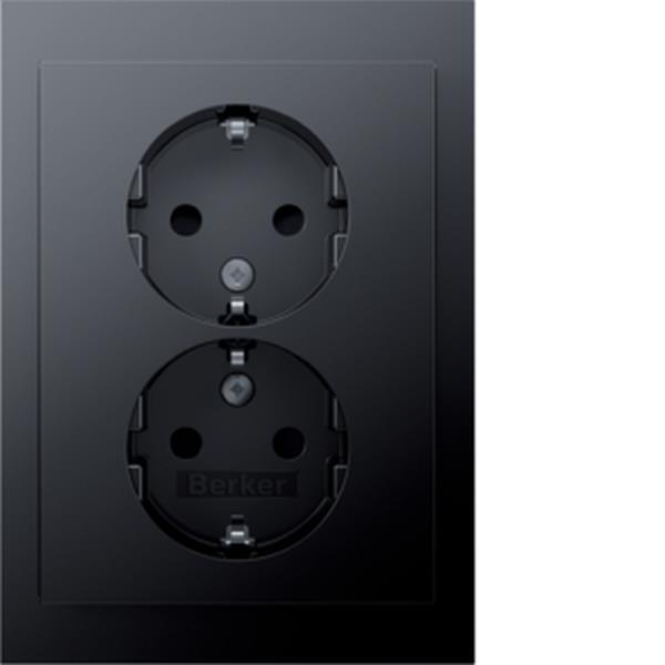 Berker D-Steckdose SCHUKO ADP erh.BS K.1 ant ma Berker D-Steckdose SCHUKO ADP erh.BS K.1 ant ma