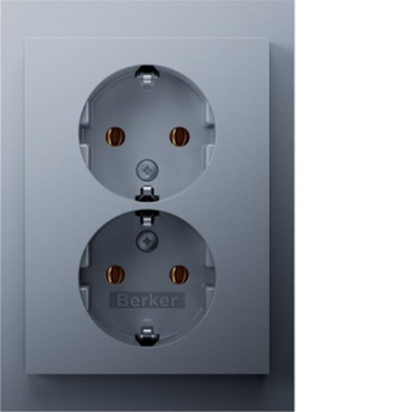Berker D-Steckdose SCHUKO m ADP K.5 alu ma la Berker D-Steckdose SCHUKO m ADP K.5 alu ma la