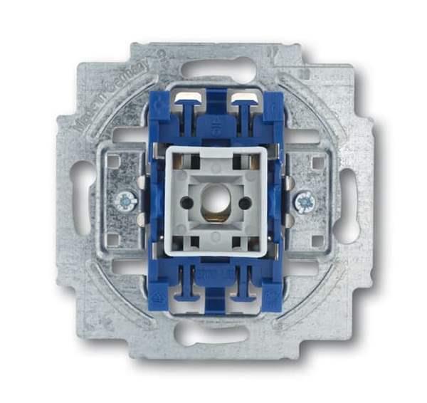 Busch-Jäger 2400/7 US-Wippschalter-Einsatz Kreuzschaltung 16A Busch-Jäger 2400/7 US-Wippschalter-Einsatz Kreuzschaltung 16A