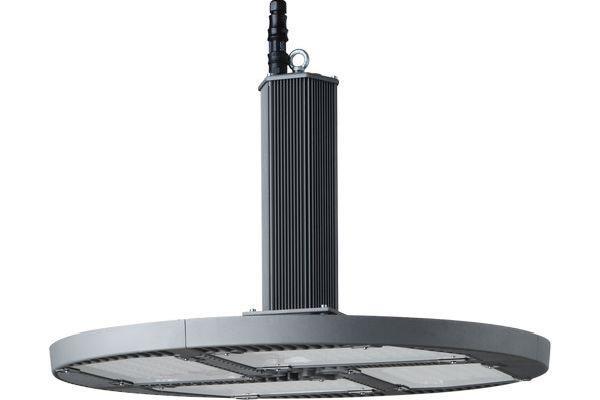 Schuch LED-Hallenleuchte TRIANO XL 200W 32000lm IP65 breitstr 4000K Ra= 80 Ta -2