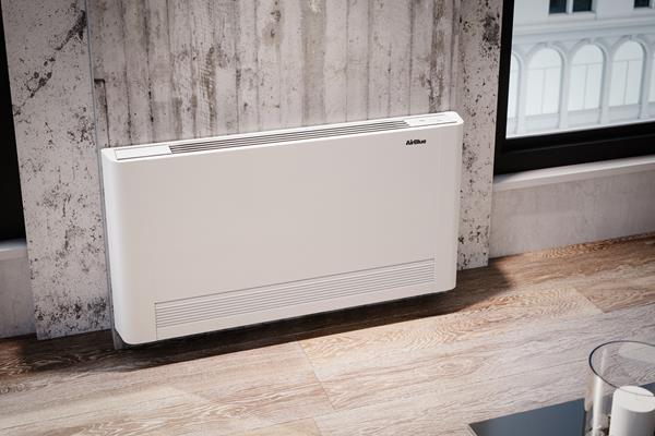 Swegon Smart Touch Regler am Gerät montiert, 4 Leiter