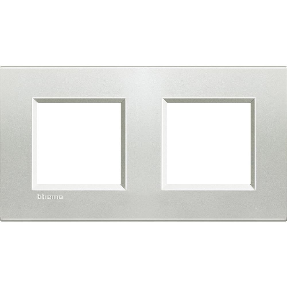 Legrand Abdeckrahmen LIVINGLIGHT: 2-fach, 2 + 2 Module, Farbe: Silber