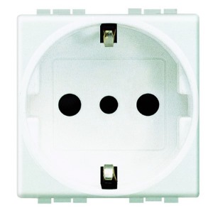 Legrand Steckdose 2P 1-M Dt+It. Norm